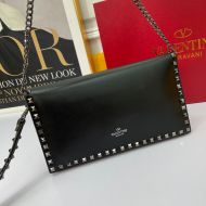 Valentino Garavani Large Rockstud Wristlet Clutch with Chain In Calfskin Black/Silver