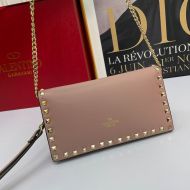 Valentino Garavani Small Rockstud Wristlet Clutch with Chain In Calfskin Pink