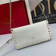 Valentino Garavani Small Rockstud Wristlet Clutch with Chain In Calfskin White