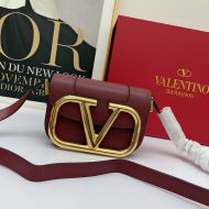 Valentino Garavani Small Supervee Shoulder Bag In Calfskin Burgundy